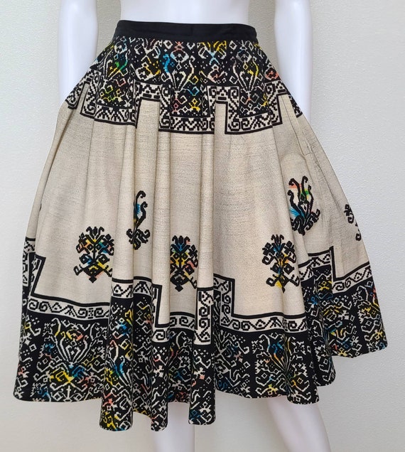 Mexican Print Circle Skirt | Waist 26