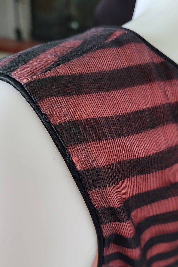 Small-Medium Vintage 50's Pink and Black Sheer St… - image 7