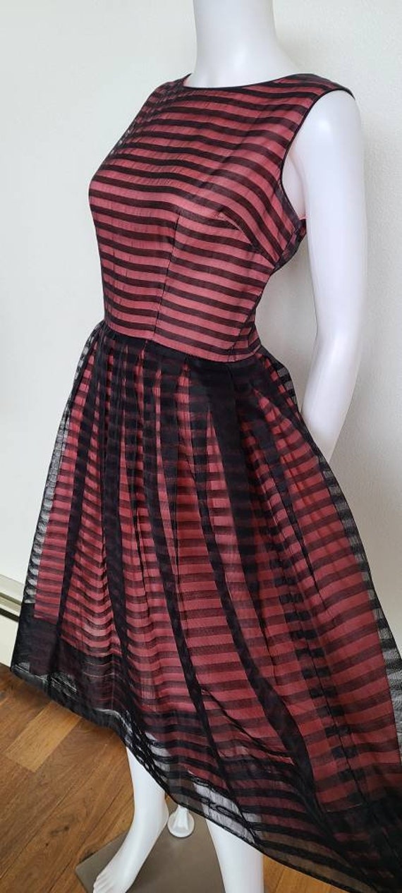 Small-Medium Vintage 50's Pink and Black Sheer St… - image 3