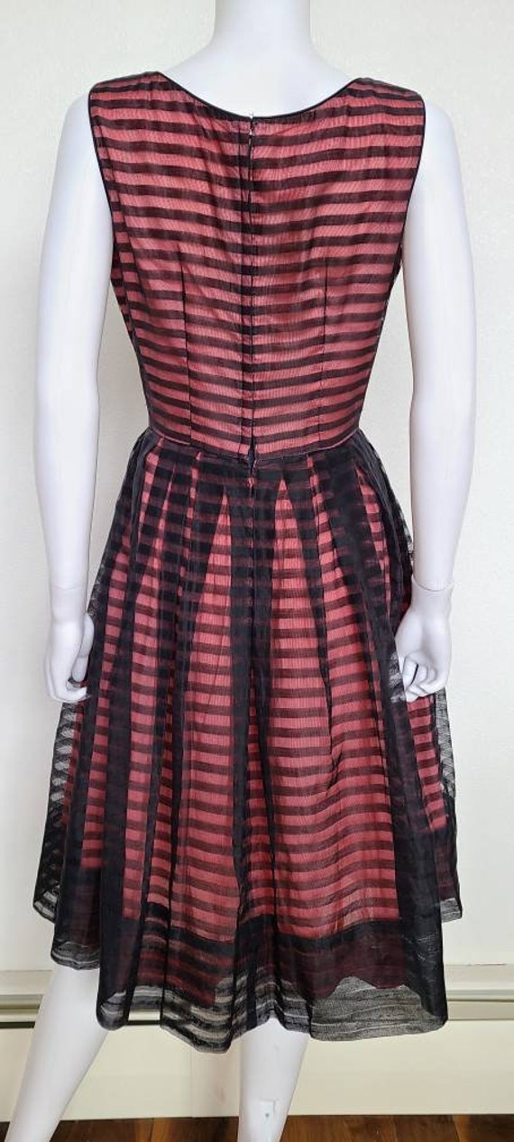 Small-Medium Vintage 50's Pink and Black Sheer St… - image 5