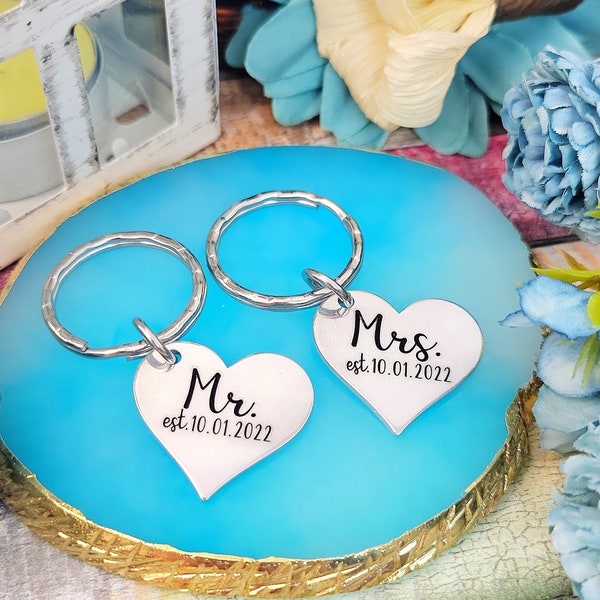 Newly Weds Gift, Personalized Keyrings, For Husband Wife, Mr. And Mrs. Gift, Wedding Gift, His And Hers Gift, Bride & Groom, Couples Gift