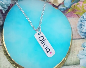 Personalized Girls Name Necklace with Embedded Birthstone - Custom Engraved Jewelry for a Meaningful and Sparkling Gift