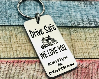 Personalized Trucker Keychain - Custom Gift for Big Rig, Semi-Truck, Trucking industry worker, Transporter, and Professional Drivers