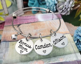 Personalized Bonus Mom Bracelet, Step Mom Gift, Gift from Daughter, Bonus Grandma Jewelry, Mother In Law Gift, Second Mom Present