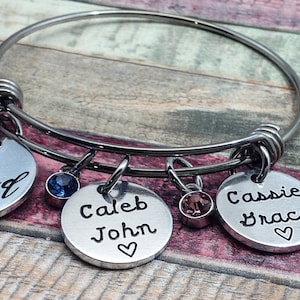 Personalized Grandma Bangle Bracelet, Engraved Grandma Bracelet, Abuela Gift, Nana Gift, Mimi Bracelet, Custom Grandma Gift, Christmas Gift image 6