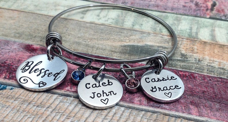 Personalized Grandma Bangle Bracelet, Engraved Grandma Bracelet, Abuela Gift, Nana Gift, Mimi Bracelet, Custom Grandma Gift, Christmas Gift image 6