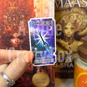 Bilet do kina Starborn Crescent City Inspired Oficjalnie licencjonowana naklejka | Naklejka Bookish | Naklejka Kindle