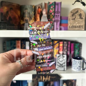 Romanze Buch Trope Stapel Holo Lesezeichen | Bücherwurm Geschenk | Lese Geschenk