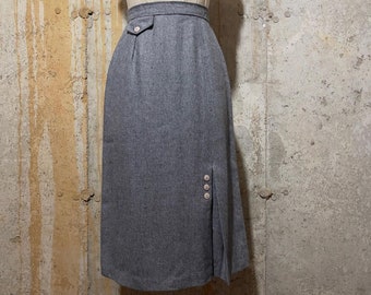 Nubby 50s Charcoal with White Fleck Wool Wiggle with Side Zipper and Front Kick Pleat Small Fleck Pattern 50s Wool Wiggle Skirt