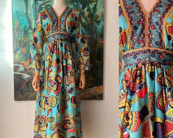 1960s  early 70s psychedelic print maxi dress