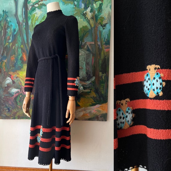1970s  Novelty Ladybug Embroidered Knit Dress  - image 5