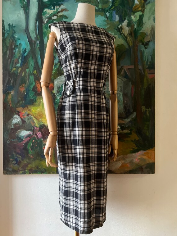 1950s 1960s Black and White Plaid Shift Dress - image 7