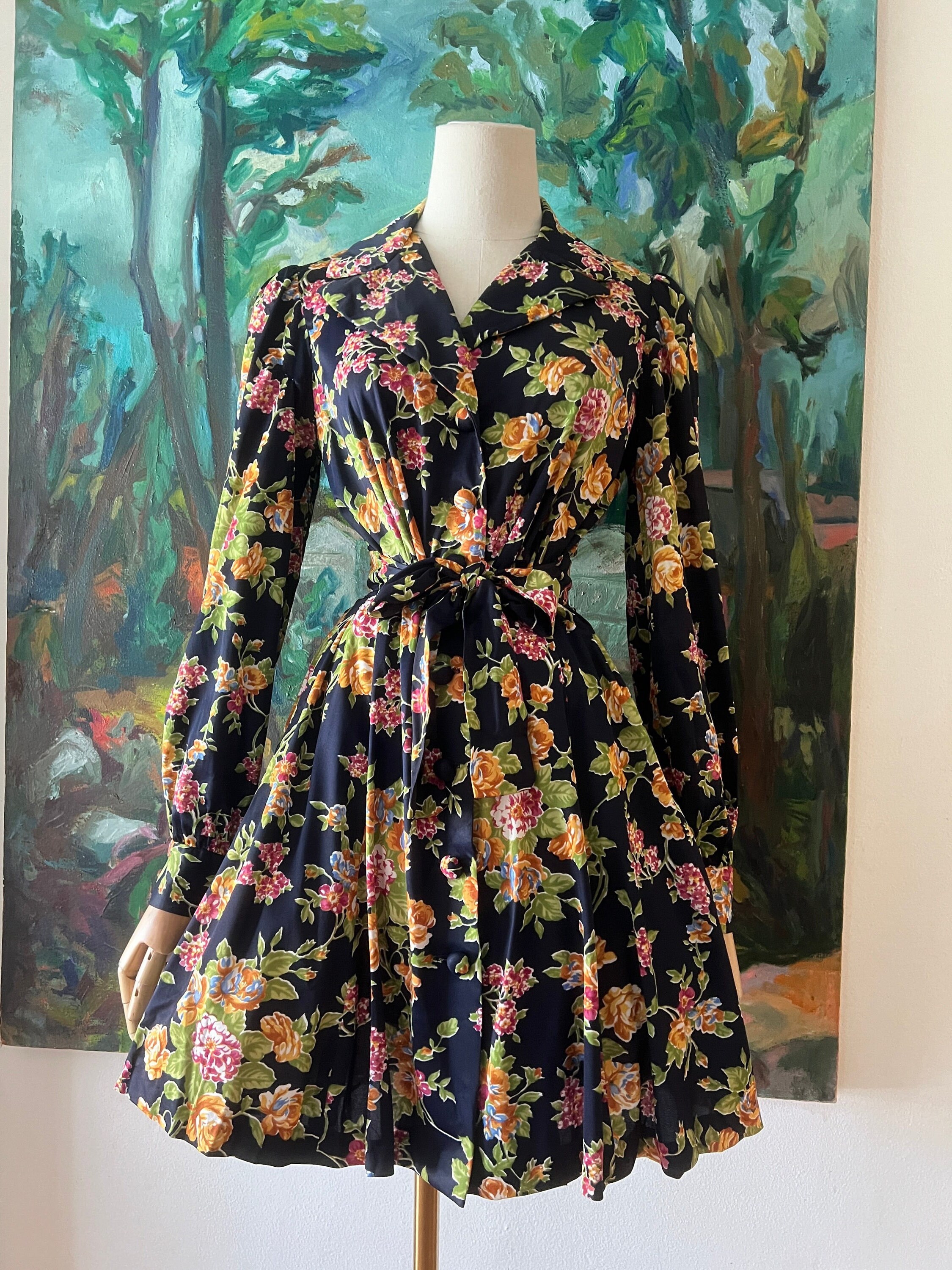 Mini robe bleu marine et orange a imprime floral annees 60 debut 70 Etsy France
