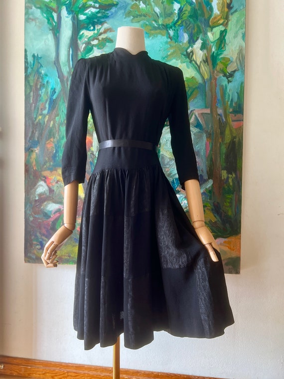 1930s  early 40s black crepe dress - image 4