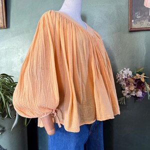 1970s orange crinkle cotton balloon sleeve top image 3
