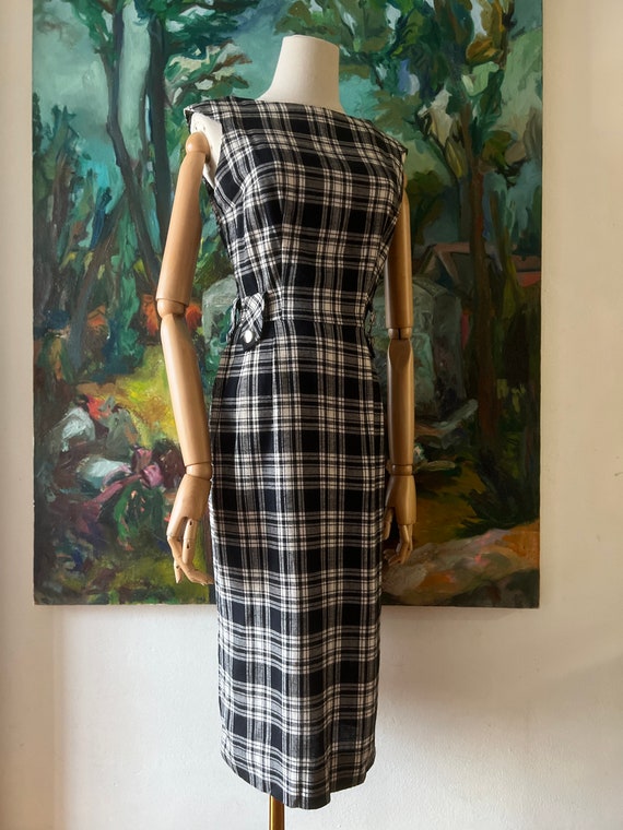 1950s 1960s Black and White Plaid Shift Dress - image 8