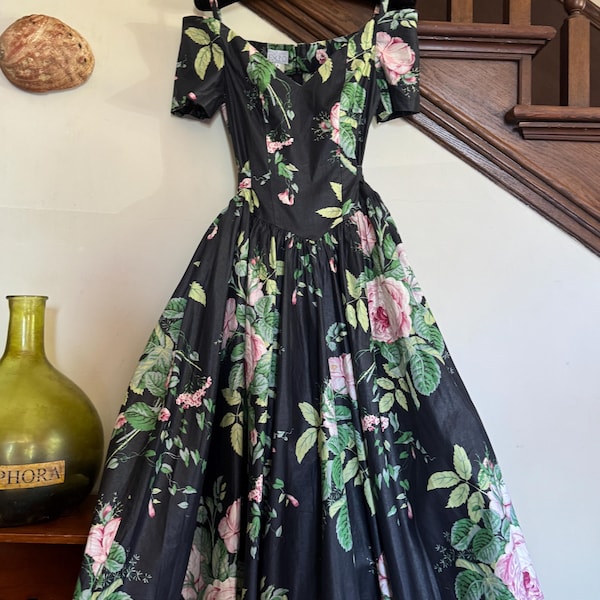 1980s  Black Cabbage Rose Circle Skirt Polished Cotton Fit and Flare Dress