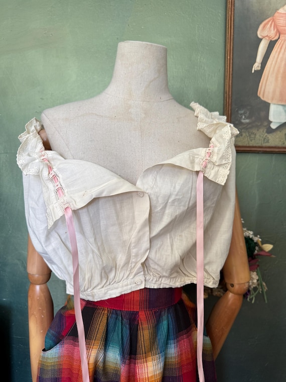 1900s  Drawstring Eyelet Blouse - image 8