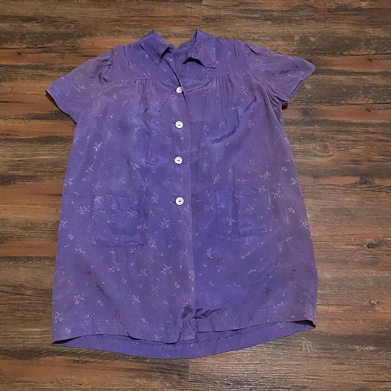 1940s purple floral smock blouse with pockets