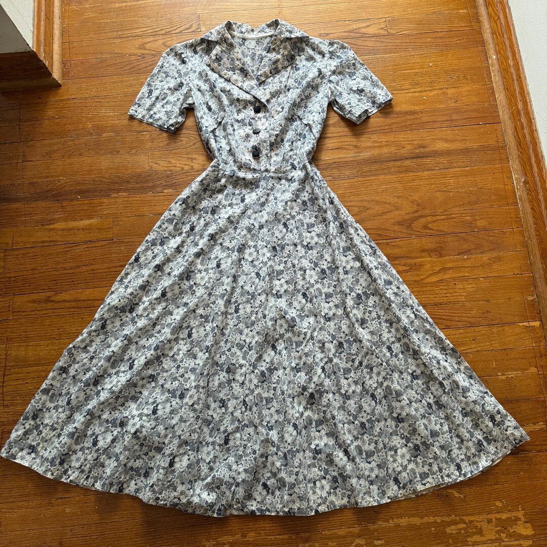 1940s Floral Appliquéd Gown with Sheer Overlay