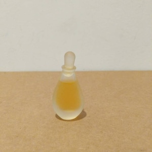 Halston Sheer .125 oz. EDP Perfume Mini Parfum Eau De Parfum