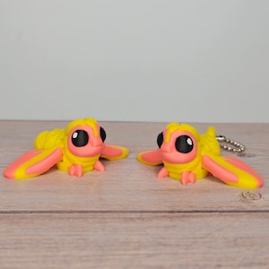 Rosy Maple Moth Hatchling – 3D Printed Articulated Insect Figure