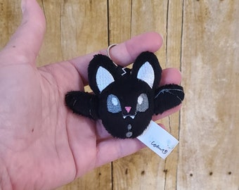 Tiny bat plush, so little bat