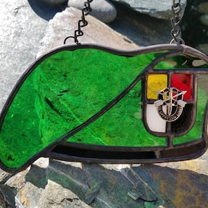 Special Forces Stained Glass Green Beret Suncatcher,military art, wall decor, glass art, retirement gift, military stained glass