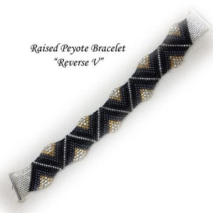 Raised Peyote Bracelet Pattern - Metallic Waves &quot;Reverse V&quot;