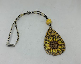 SUNFLOWER (Yellow-Blk) Car Charm, Car Accessories Rear View Mirror Decoration, Pretty Car Decor, New Car Gift, Car Accessory