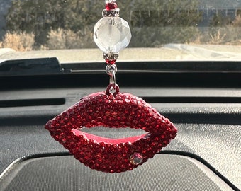 LÈVRES EN CRISTAL (rouge et cristal) Accessoires de voiture Rétroviseur Car Charm, Car Charmz