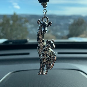 GIRAFFE Momma (Black-Crystal-Pearl) Car Charm, Car Accessories Rear View Mirror Decoration, Pretty Car Decor, New Car Gift, Car Accessory
