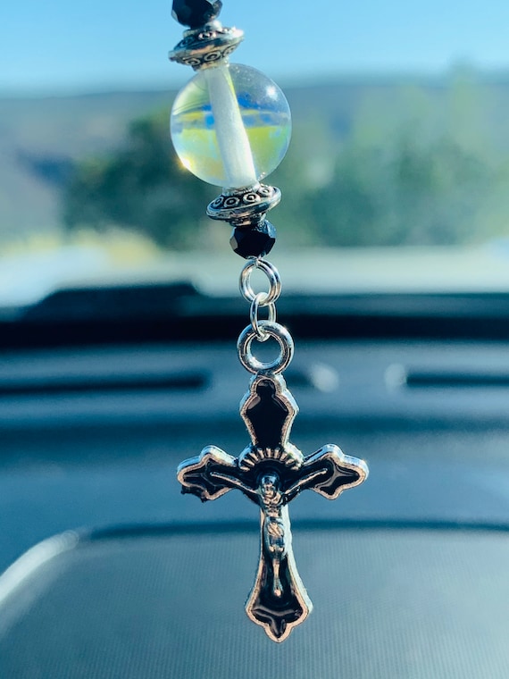 CRUCIFIX CROSS-SM (black-crystal-rainbow) Car Accessories Rear