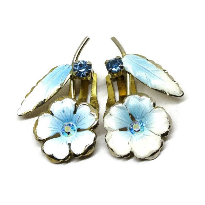 Blue and White Earrings Vintage Gold Tone Floral Blue - Etsy