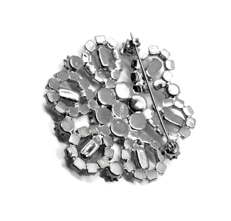 Silver Tone Vintage Rhinestone Brooch Pin Brilliant Clear Rhinestones Weiss Signed
