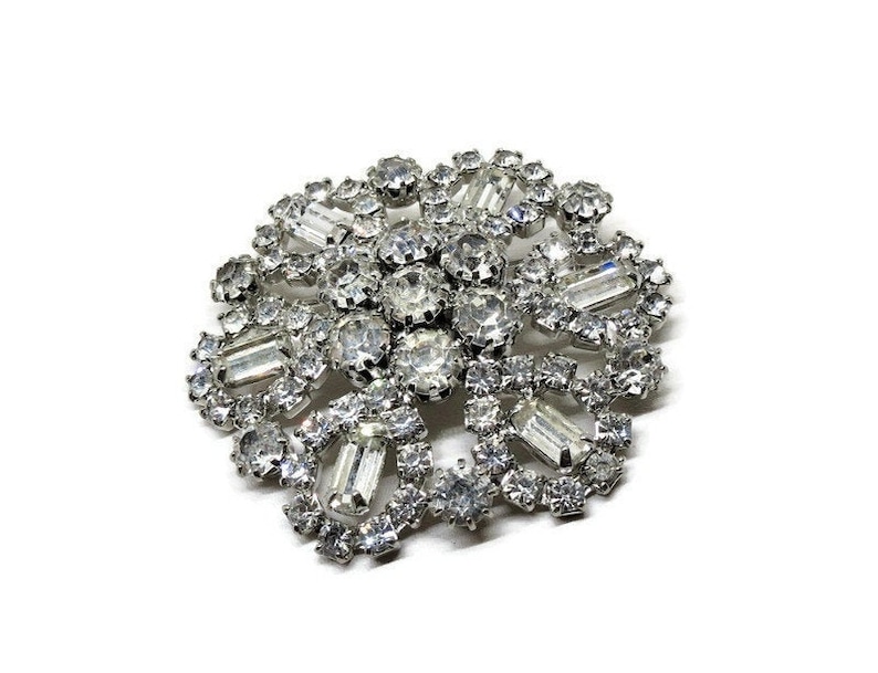 Silver Tone Vintage Rhinestone Brooch Pin Brilliant Clear Rhinestones Weiss Signed