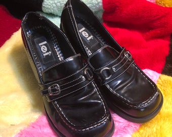 lei platform sneakers