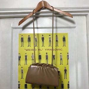 Vintage Tan Faux Leather Clamshell Purse