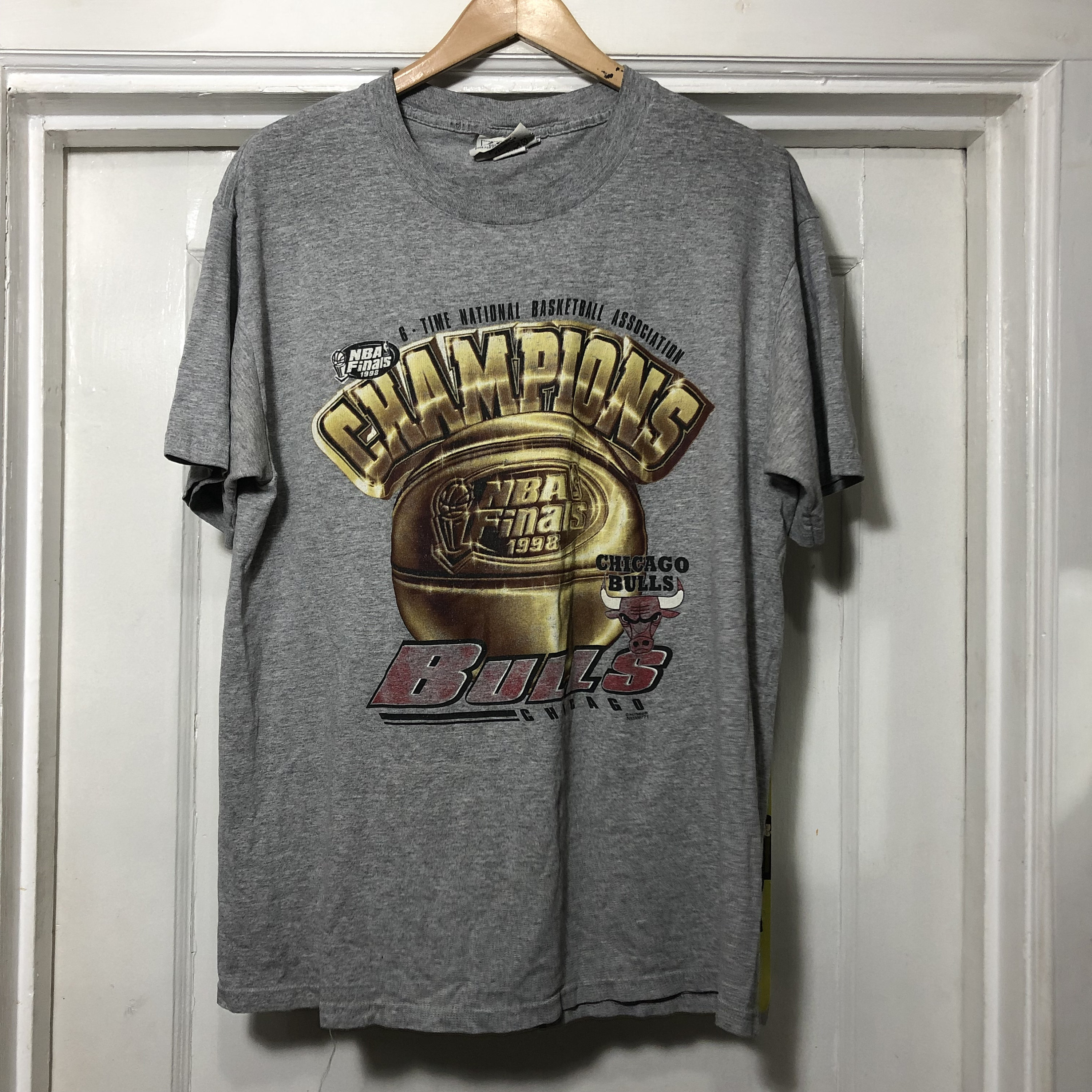 Vintage 1998 Chicago Bulls NBA Finals T-shirt