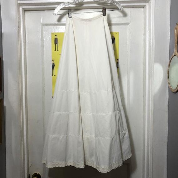 Vintage White Underskirt 21” Waist - image 1