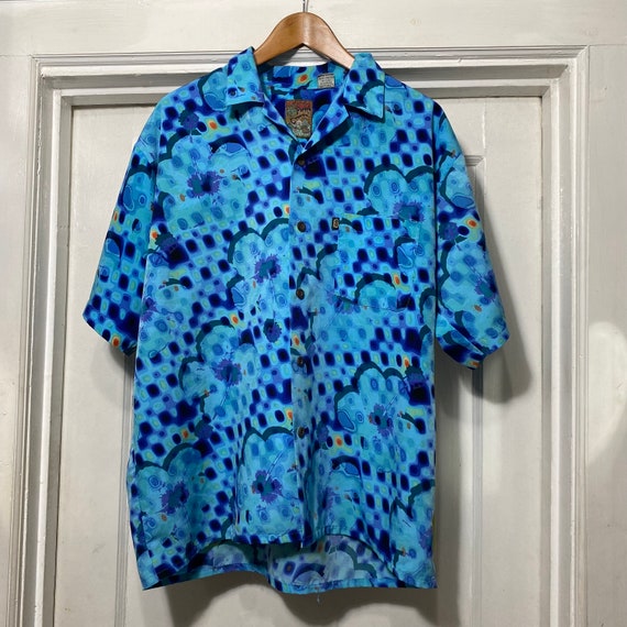 Vintage 90s/Y2k Blue Patterned Button Down Hawaii… - image 1
