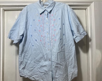 Vintage Pastel Floral Embroidered Button Down blouse