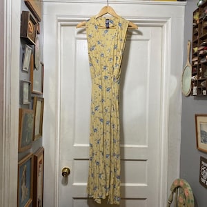 lined knit dress Stone Lined Knitted Midi Dress – Bells of Valor
