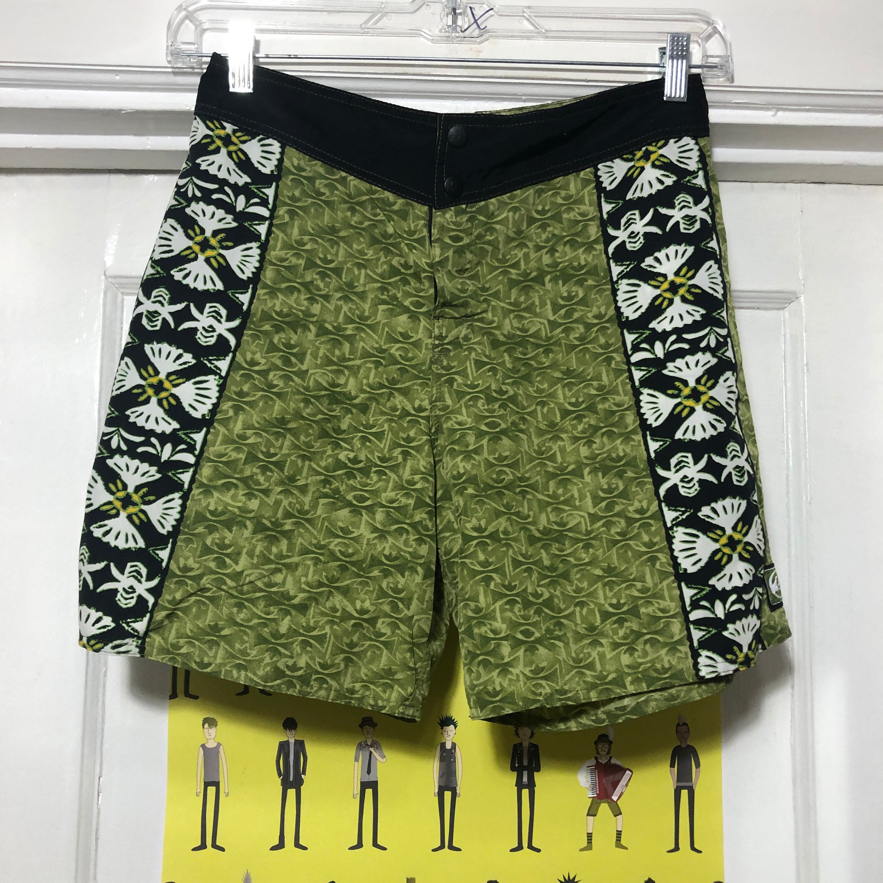 Y2K Surf Shorts – Hazy Vintage