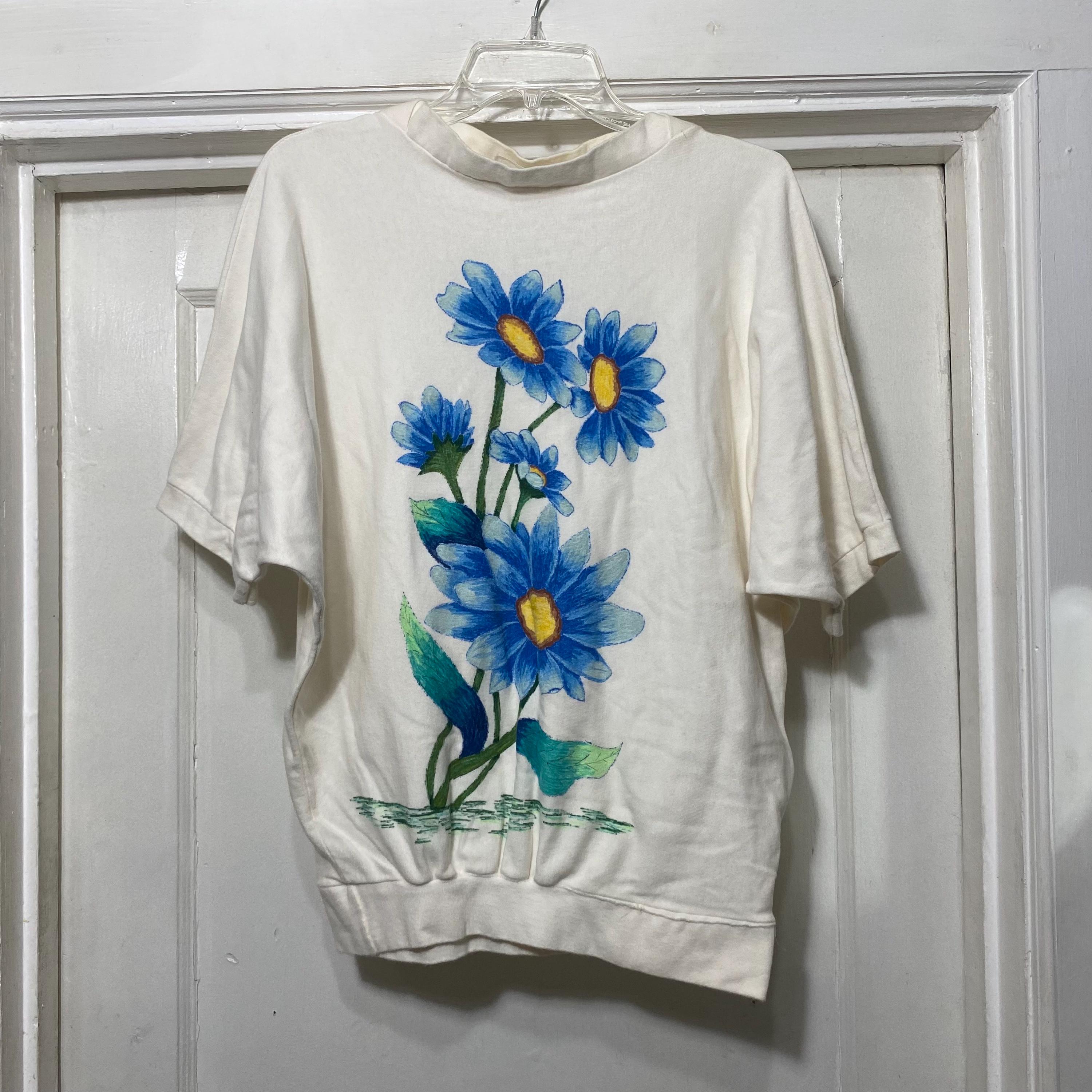 Blue flower shirt sales