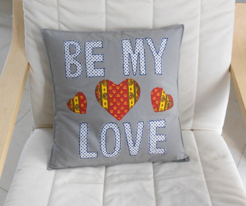 Coussin d'application, Coussin de Lancer Gris, Fait à La Main, Cœur, d'amour, Fond d'enveloppe