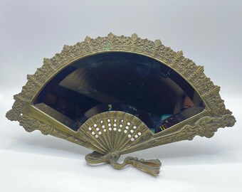 Pretty 1930s Brass Beveled Edge Tabletop Mirror Fan Dressing Table Decoration Peacock