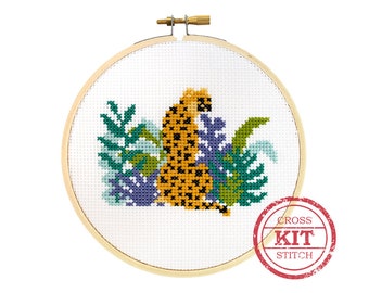 Cheetah DIY Cross Stitch Kit