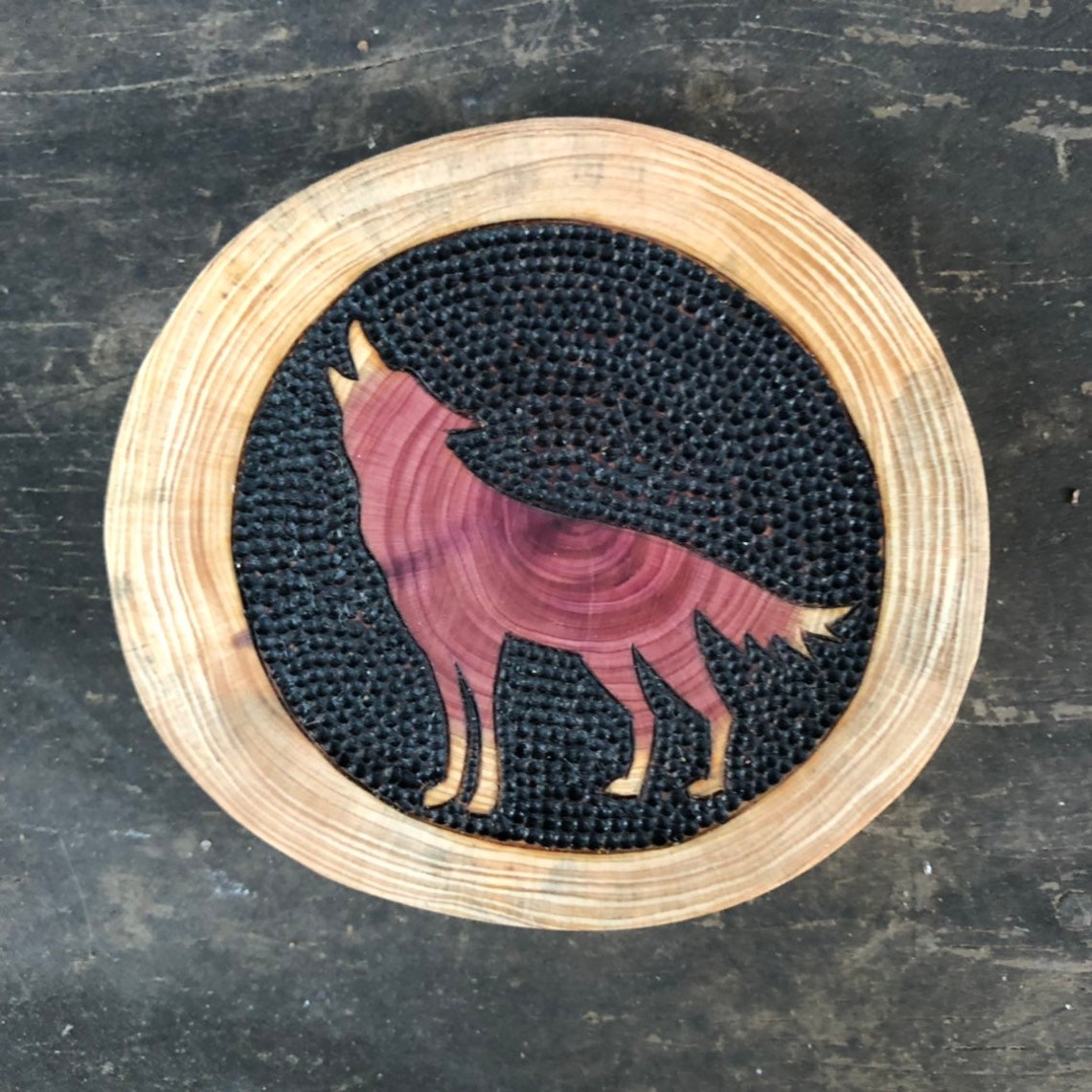 Wolf Ornament . Cedar Wood Slice Ornament With Burned Howling Wolf ...