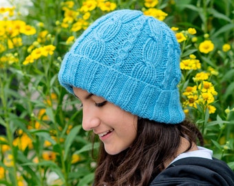 Knitted hat with cables Unisex, in 100% Baby Alpaca, handmade